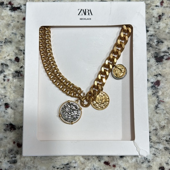 *NEW* ZARA COIN NECKLACE BLOGGER FAVORITE - Picture 4 of 5